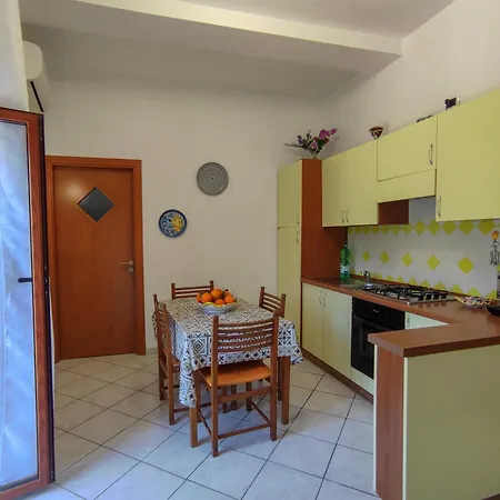 Casa Mena